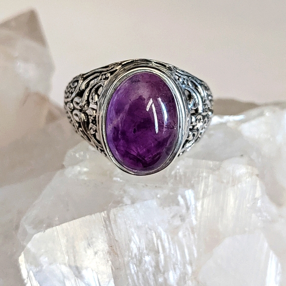Natural Purple Amethyst, 925 Silver Ring, size 8 - Picture 9 of 10